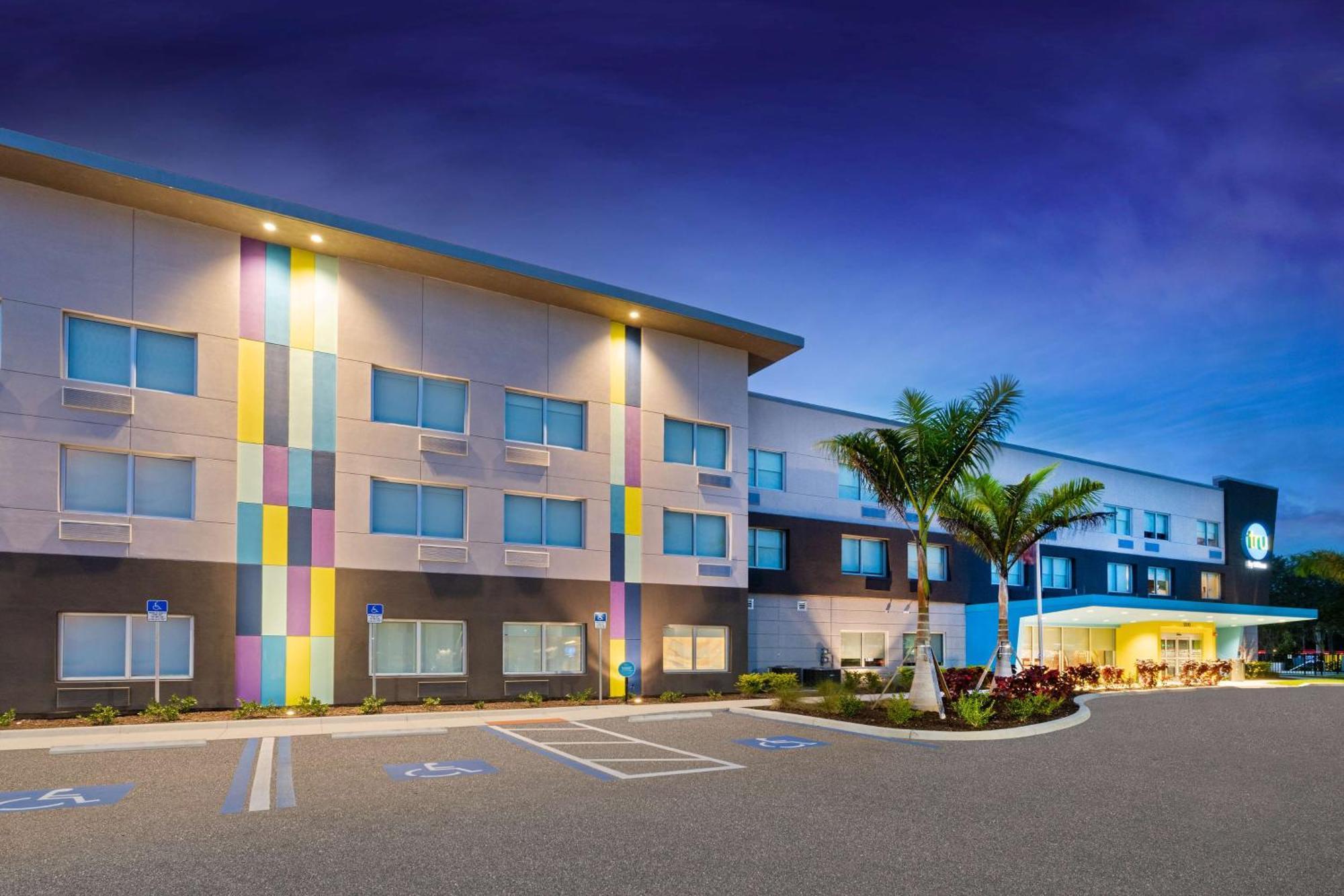 Tru By Hilton Bradenton I-75, Fl Hotel Exterior photo